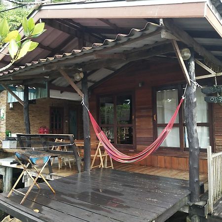 Ban Raw Homestay Ko Kut Eksteriør billede